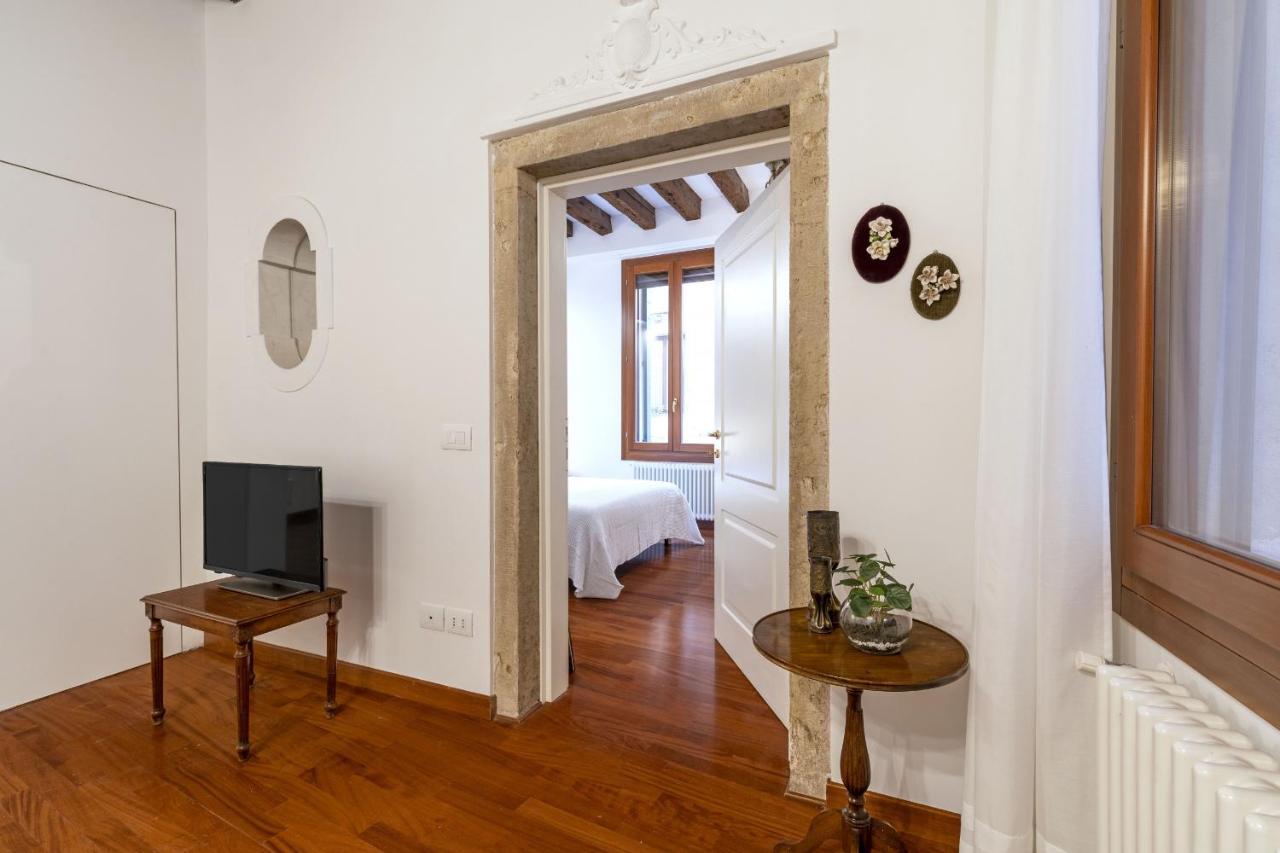 Ca' Della Commedia - San Marco By Wonderful Italy Apartment Venesia Bagian luar foto
