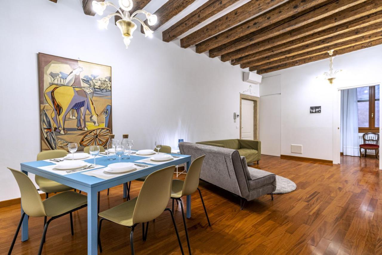 Ca' Della Commedia - San Marco By Wonderful Italy Apartment Venesia Bagian luar foto