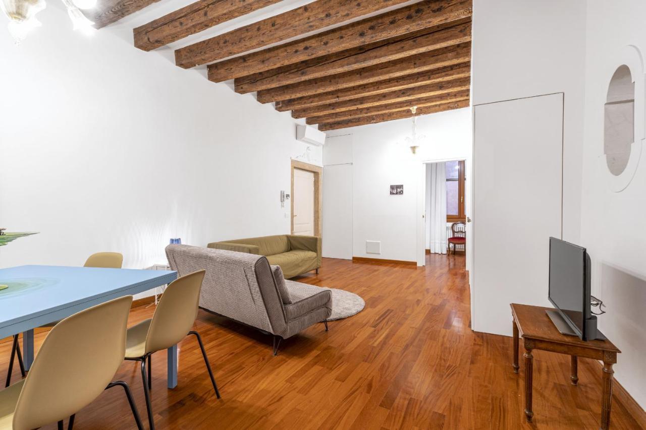 Ca' Della Commedia - San Marco By Wonderful Italy Apartment Venesia Bagian luar foto