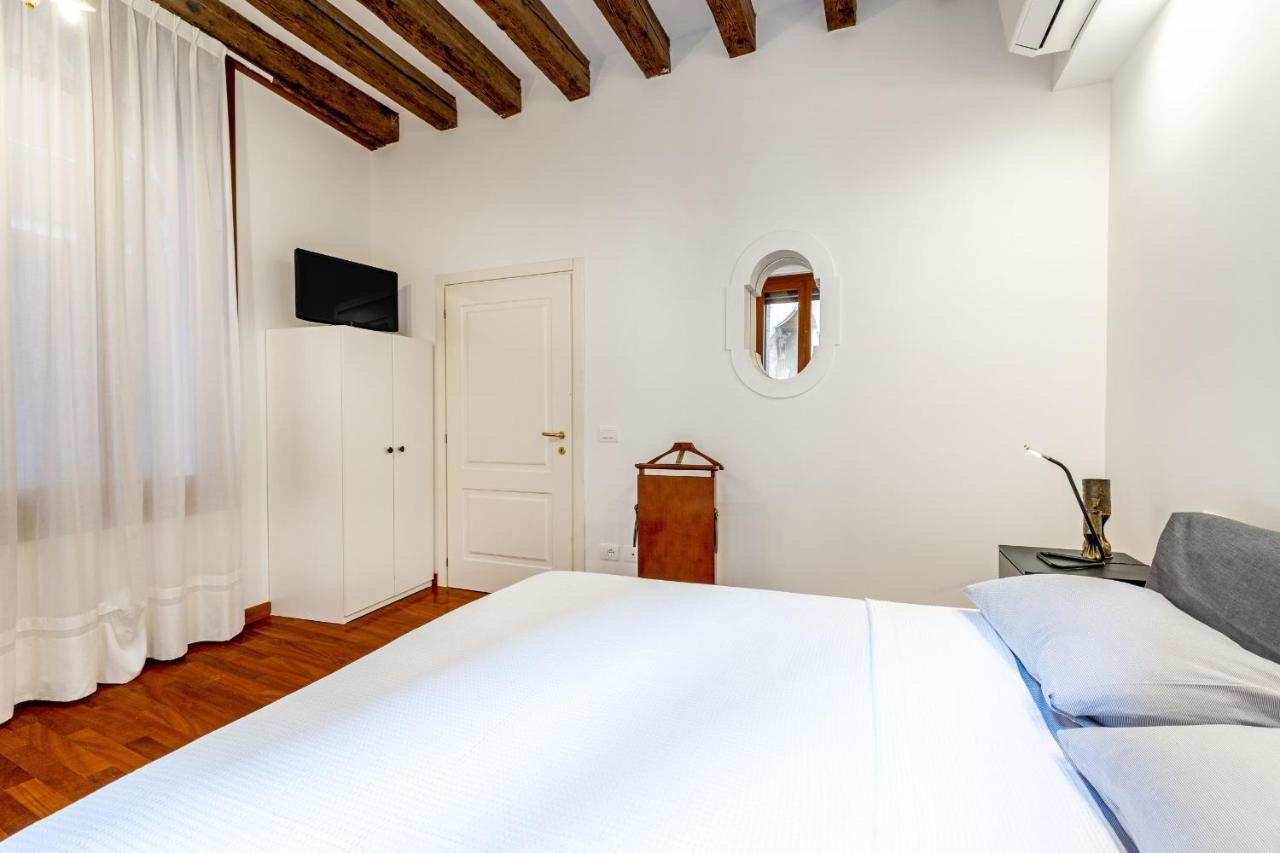 Ca' Della Commedia - San Marco By Wonderful Italy Apartment Venesia Bagian luar foto